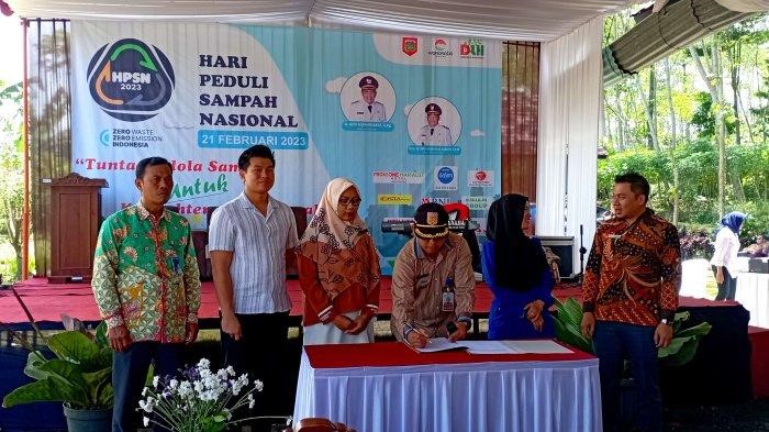 64f14013bdf6c_Peringatan Hari Peduli Sampah Nasional Tahun 2023 di Desa Sawangan.jpg