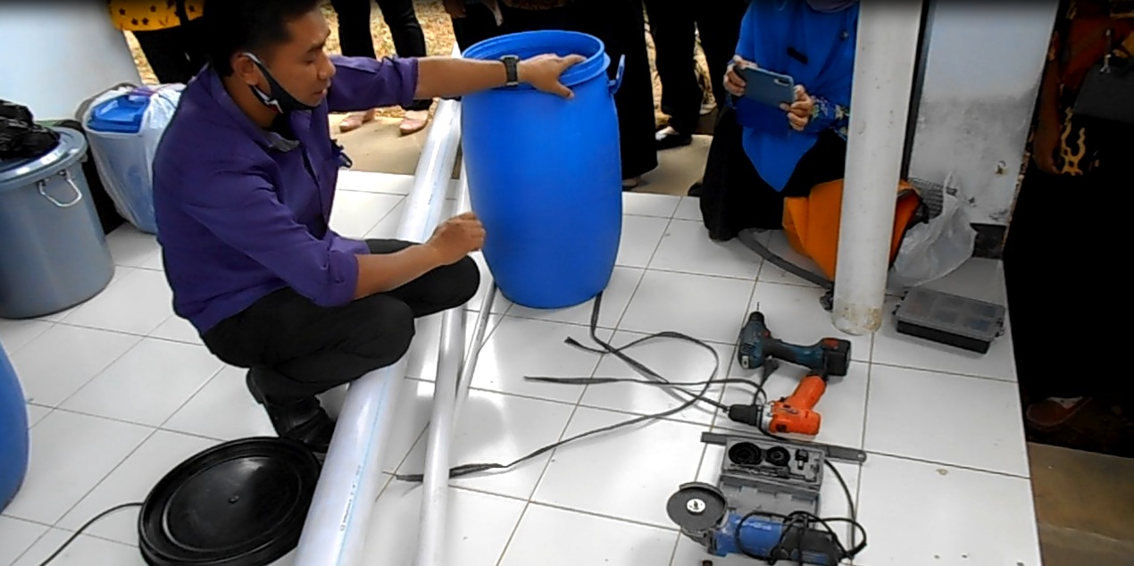 64fbfdcca1dd2_Pelatihan Pengolah Sampah1.jpeg