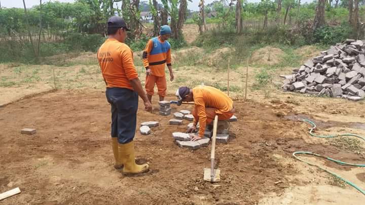 64fc50701c8f6_Pavingisasi Jalur Bank Sampah Induk.jpg