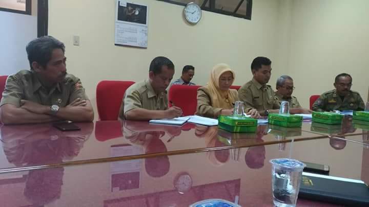 64fc5397344f5_Keberaaan Alun Alun Semrawut.jpeg