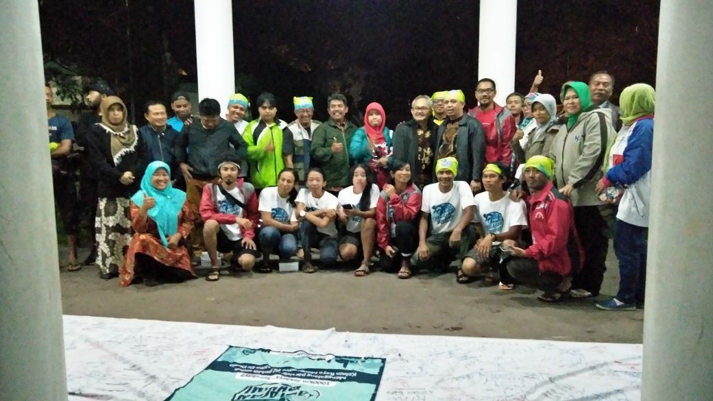 64fc7ec2a8b28_Jelajah Bumi.jpeg